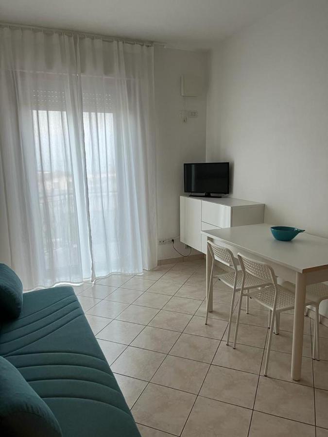 Al Mare Apartment คิออกเจีย ภายนอก รูปภาพ